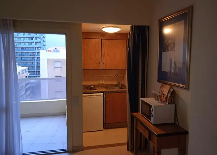 Estudio 1ª Linea Vista Mar Planta 7 Pyr